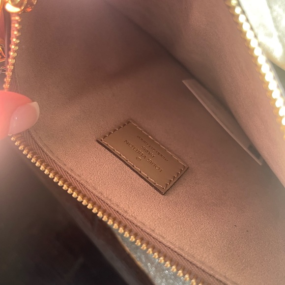 Louis Vuitton Wristlet - Picture 3 of 5